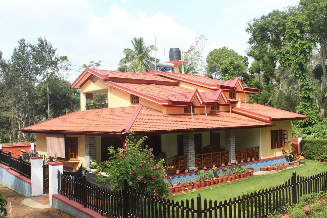Whistling Woods Farm Stay Kushālnagar Exterior foto